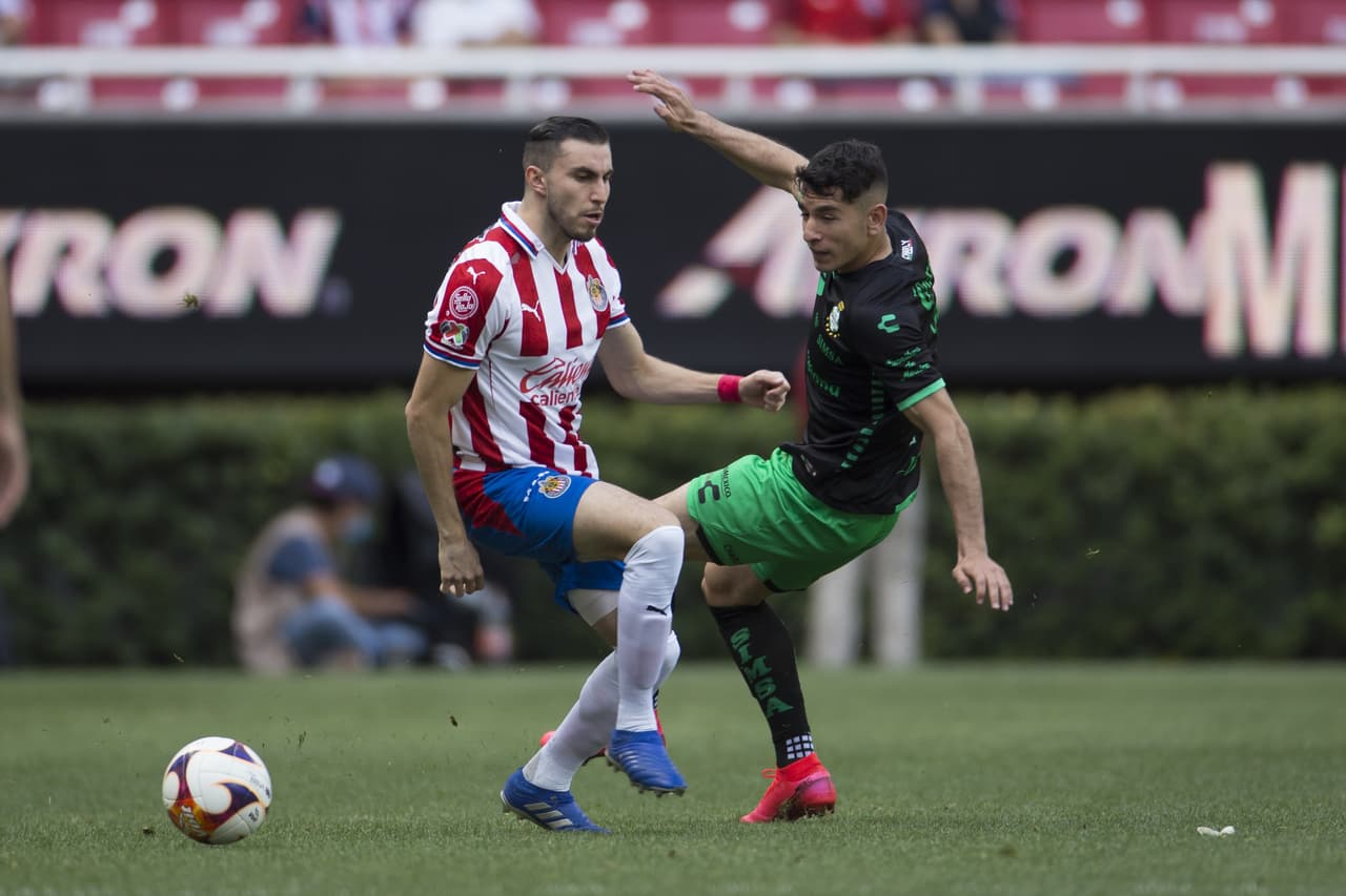 Chivas y Santos dividieron unidades en el encuentro de la Jornada 13
