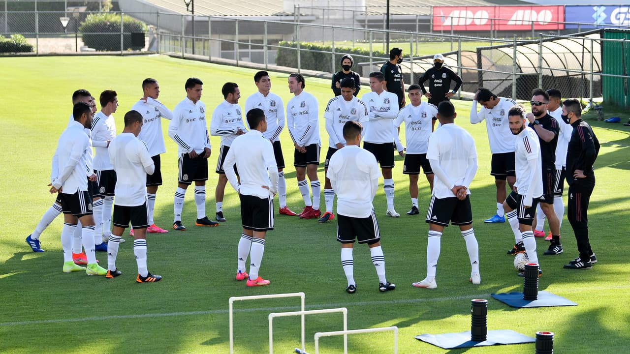 Mozo y Vega vuelven al Tri Sub-23; Chivas tiene cinco ausencias