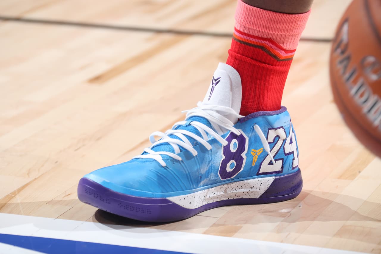 Los jugadores decidieron elegir diseños en su vestimenta con algo referente a Kobe Bryant ¡Qué momentos!