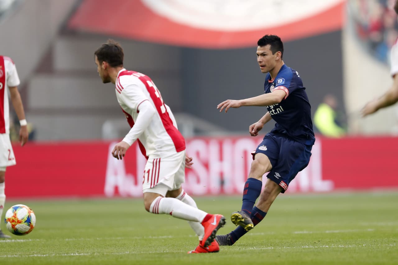 Chucky quería con su equipo un triunfo en el Johan Cruijff Arena en Amsterdam que le diera la tranquilidad y ventaja sobre Ajax en lo restante del torneo y abrir la diferencia a 8 puntos.