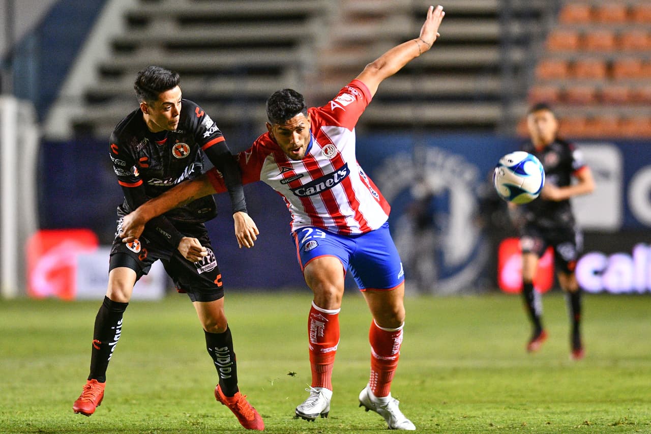 Atletico San Luis consigue el empate en el minuto 95 y con un marcador de 2-2, los potosinos y los fronterizos dividen puntos. Tijuana tomó la punta del toneo de manera momentánea y San Luis se queda en la posición número 14 con cuatro puntos.