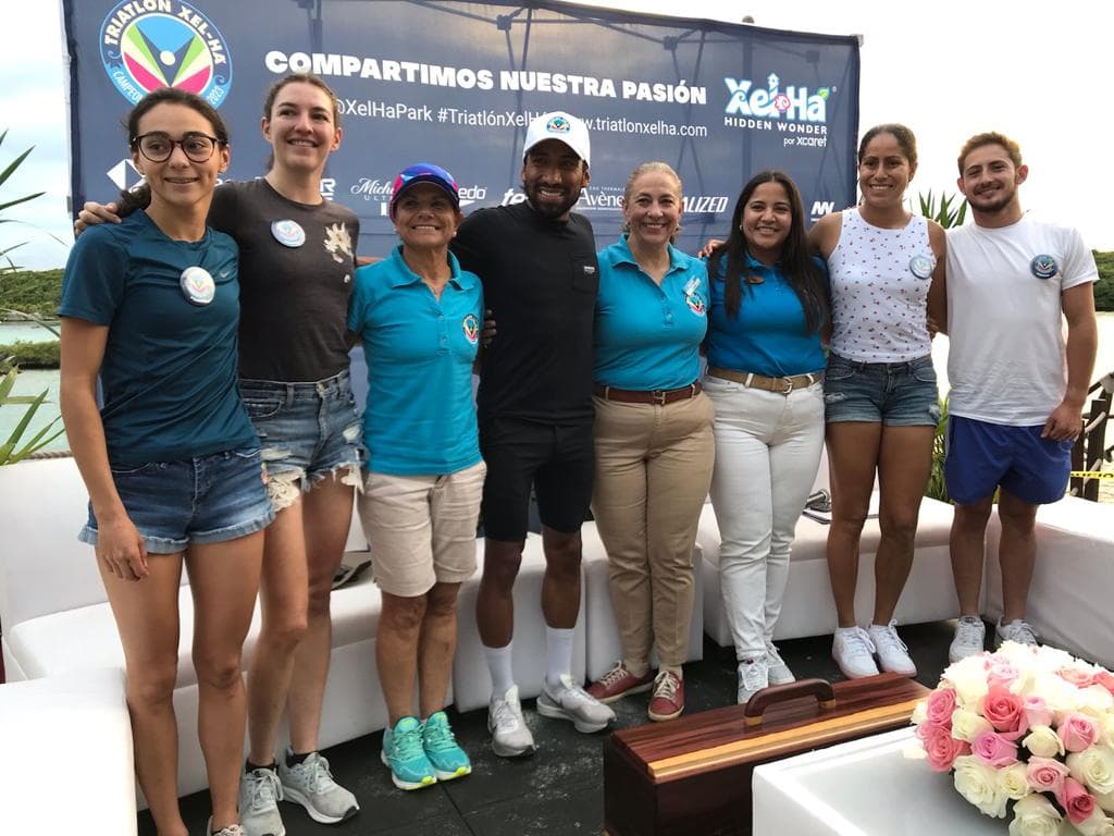 El Triatlón Xel-Há tiene 13 años de contar con grandes atletas y Crisanto Grajales se ha convertido en un referente.