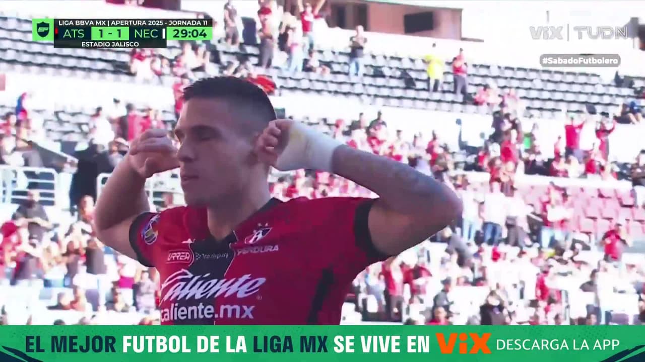 ¡Qué golazo! Djuka pone la ventaja con un cabezazo monumental