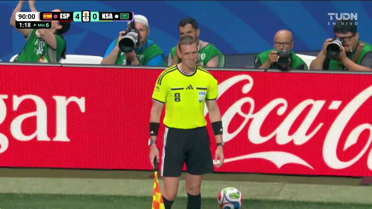 ¡Gol anulado a Ferran Torres! El VAR frena el festejo español