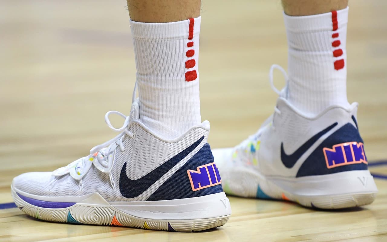 Jinqiu Hu, Selección de China.