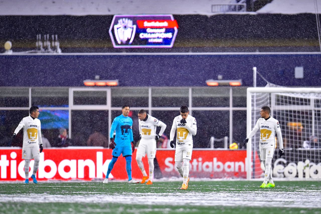 New England Revolution fue muy superior a los Pumas y se impuso gracias a un doblete de Adam Buksa y otro tanto de Sebastian Lletget.