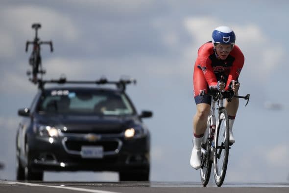 Para la salvadoreña Evelyn García, ser madre y deportista implica muchos sacrificios, así que la medalla de bronce que obtuvo el miércoles en la contrarreloj individual de los Juegos Panamericanos representó una recompensa.