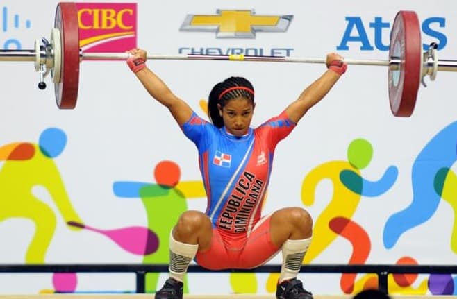Candida Vásquez se llevó el oro en levantamiento de pesas en 48 kilogramos, la colombiana Ana iris Segura fue plata y la dominicana Beatriz Pirón el bronce.
