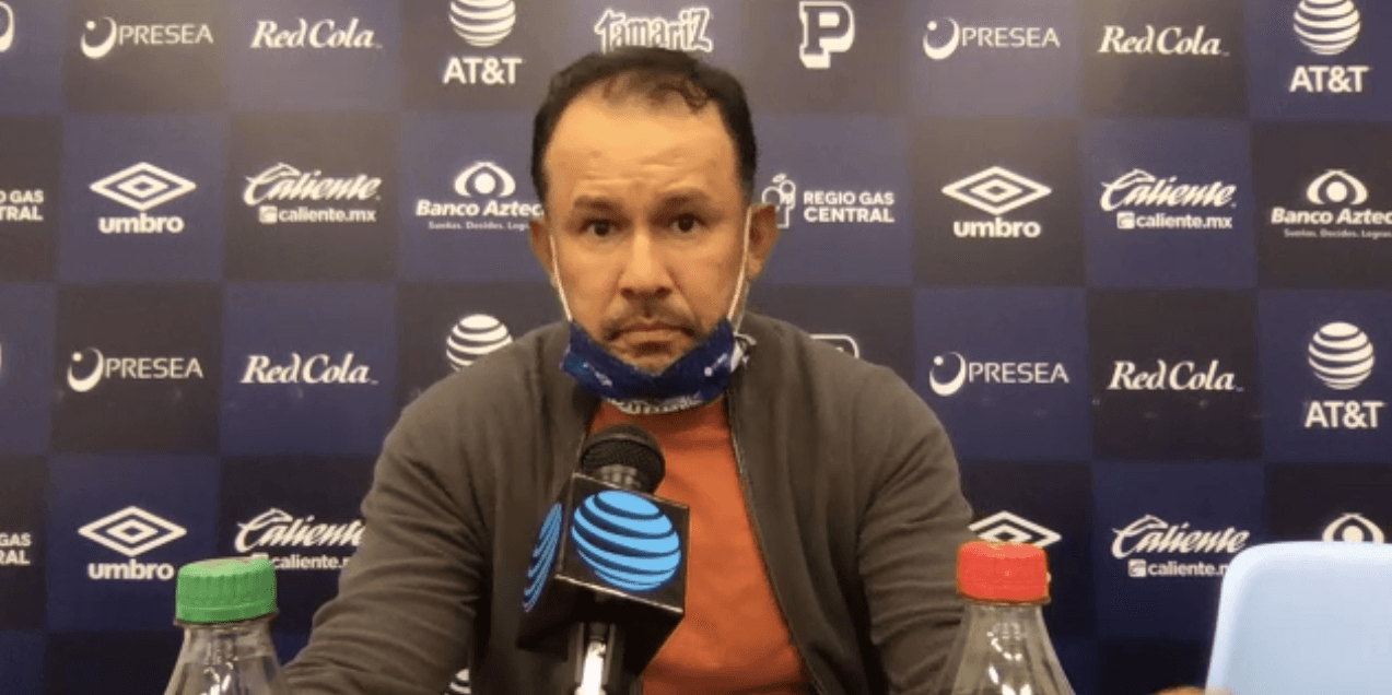 Juan Reynoso, director técnico del Puebla, tras golear al Toluca.