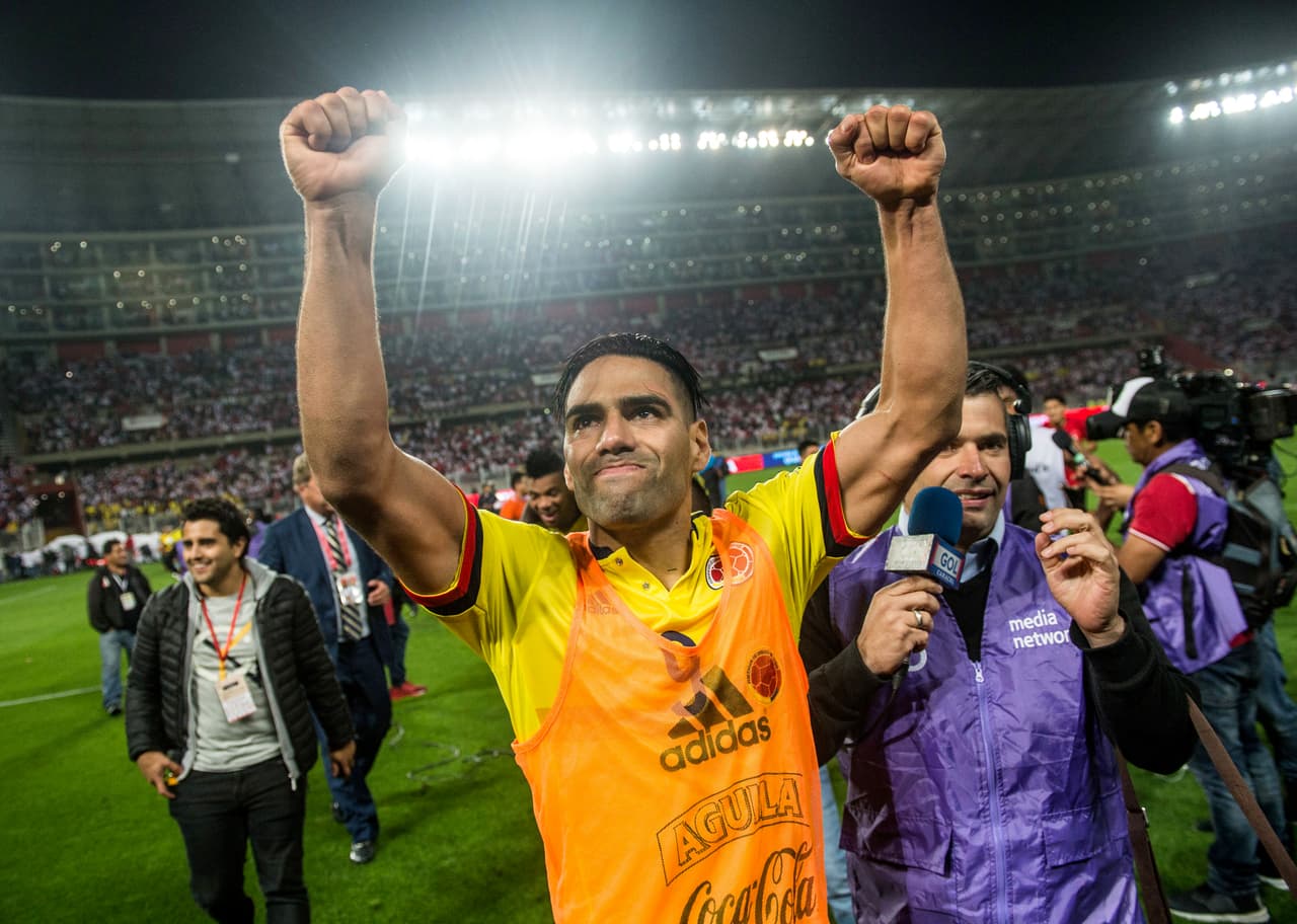 Colombia's Radamel Falcao celebrates at the end of their 2018 World Cup qualifier football match against Peru in Lima, on October 10, 2017. / AFP PHOTO / ERNESTO BENAVIDES (Photo credit should read ERNESTO BENAVIDES/AFP/Getty Images)