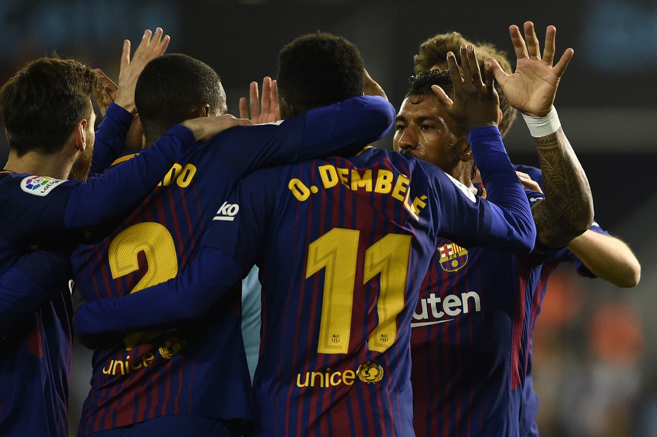 Ter Stegen; Semedo, Yerry Mina, Vermaelen, Digne; Gomes, Paulinho, Coutinho, Denis; Alcácer y Dembélé rompieron con la racha histórica al jugar ante el Celta de Vigo este martes en suelo gallego.