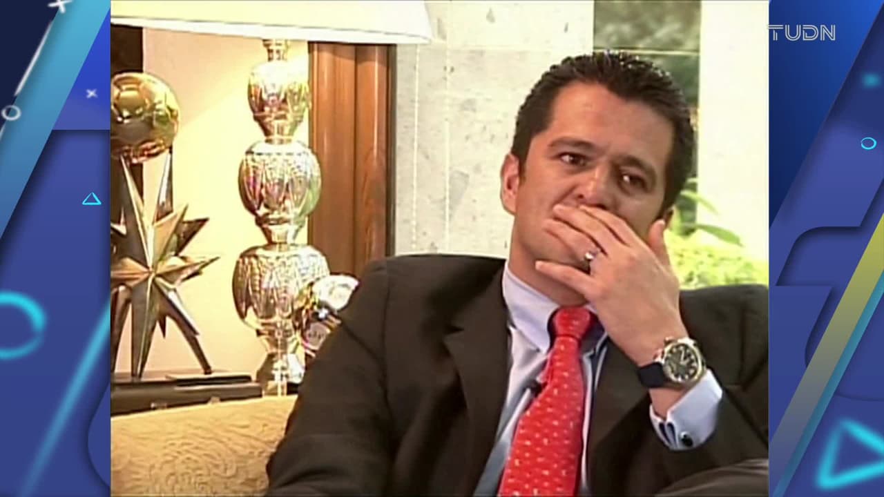 ¡TIRO ATAJADO! disparo por Federico Pereira.