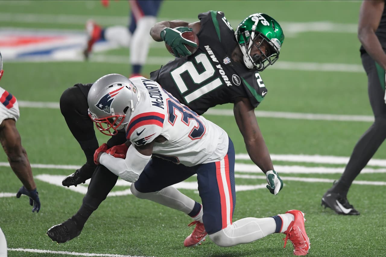 Con una increíble remontada, los New England Patriots terminan venciendo 30-27 a los New York Jets.