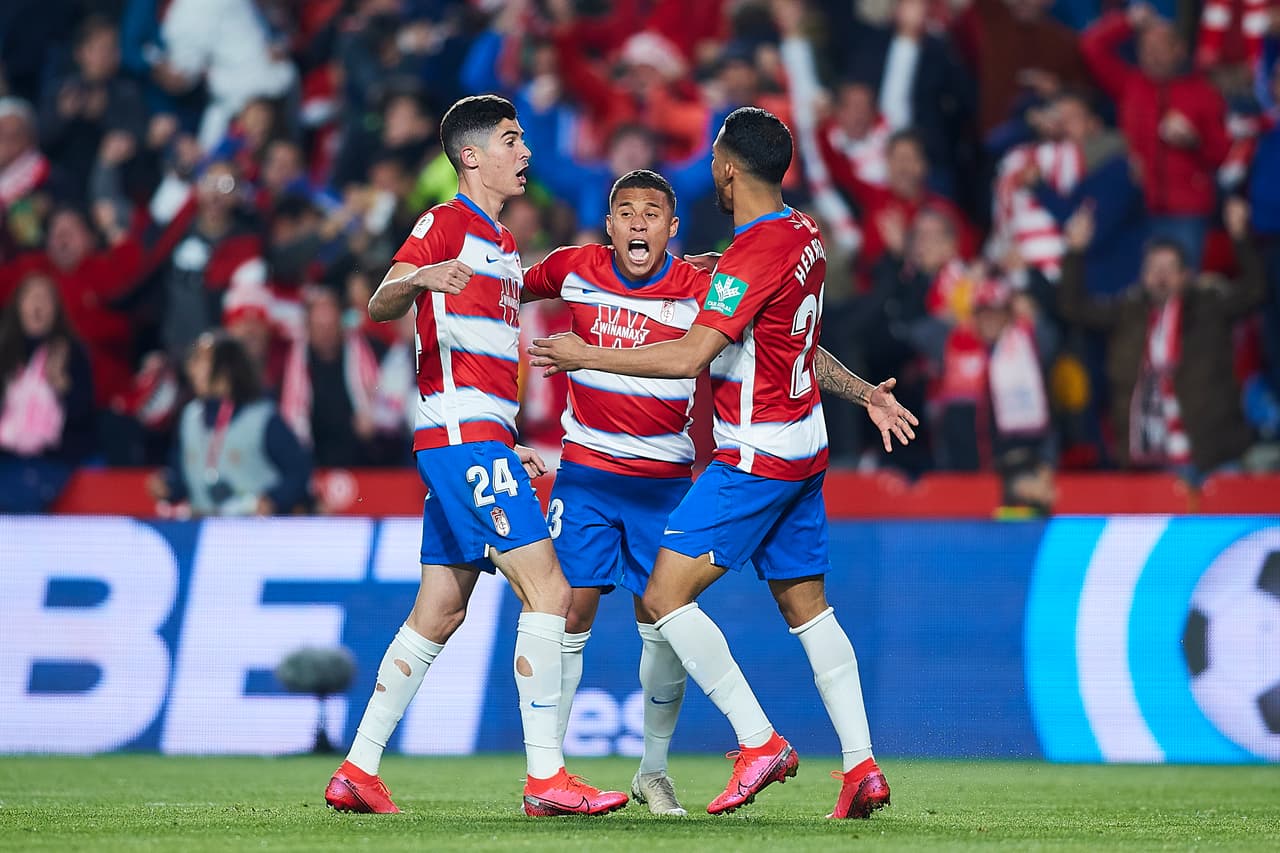 Granada le dio vuelta al global y jugaría la final de la Copa del Rey ante la Real Sociedad.