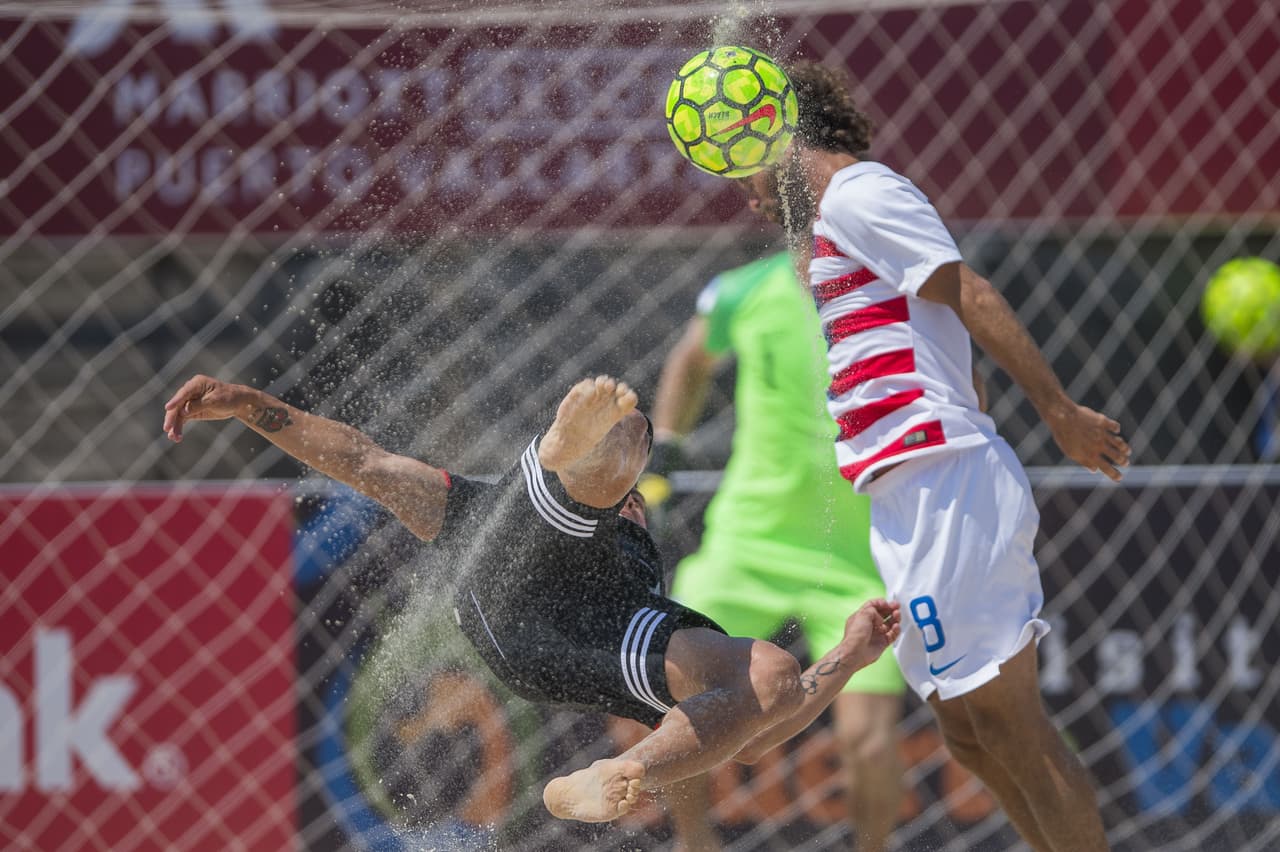 La localía en Puerto Vallarta permitió a México buscar el empate, el que finalmente consiguió en el tercer tiempo.