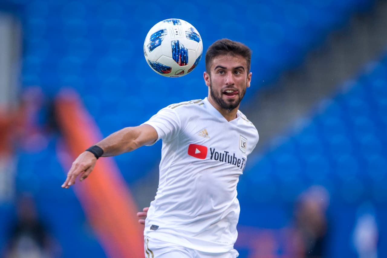 El mejor latino menor de 22 años -tercero en la clasificación final- es el delantero uruguayo Diego Rossi. A sus 20 años, el jugador franquicia de LAFC demostró desde el inicio por qué el equipo en expansión confió en el juego y los goles del futbolista surgido de Peñarol. (USA Today Images)