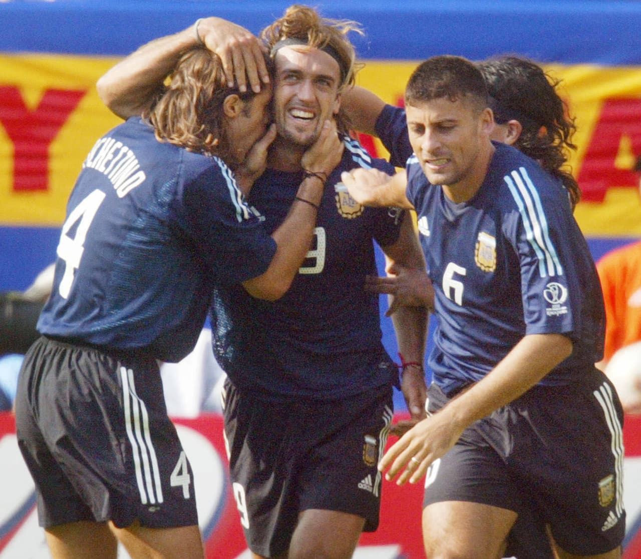 Aquella escuadra contaba con 'perros de presa' (Walter Samuel y Mauricio Pochettino), con 'magos' ('Burrito' Ortega) y con 'killers' ('Batigol', Crespo y 'El Piojo' López).