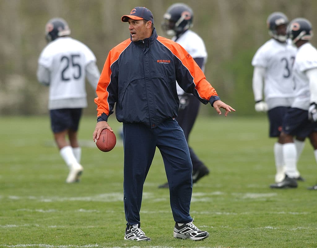 Como jugador, Ron Rivera ganó el Super Bowl con los Chicago Bears en 1985. Estuvo en el equipo desde 1984 hasta 1992.