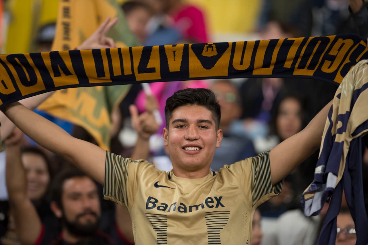 El colorido de la afición en la Jornada 4