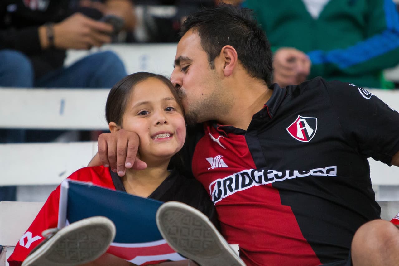 El colorido de la afición en la Jornada 4
