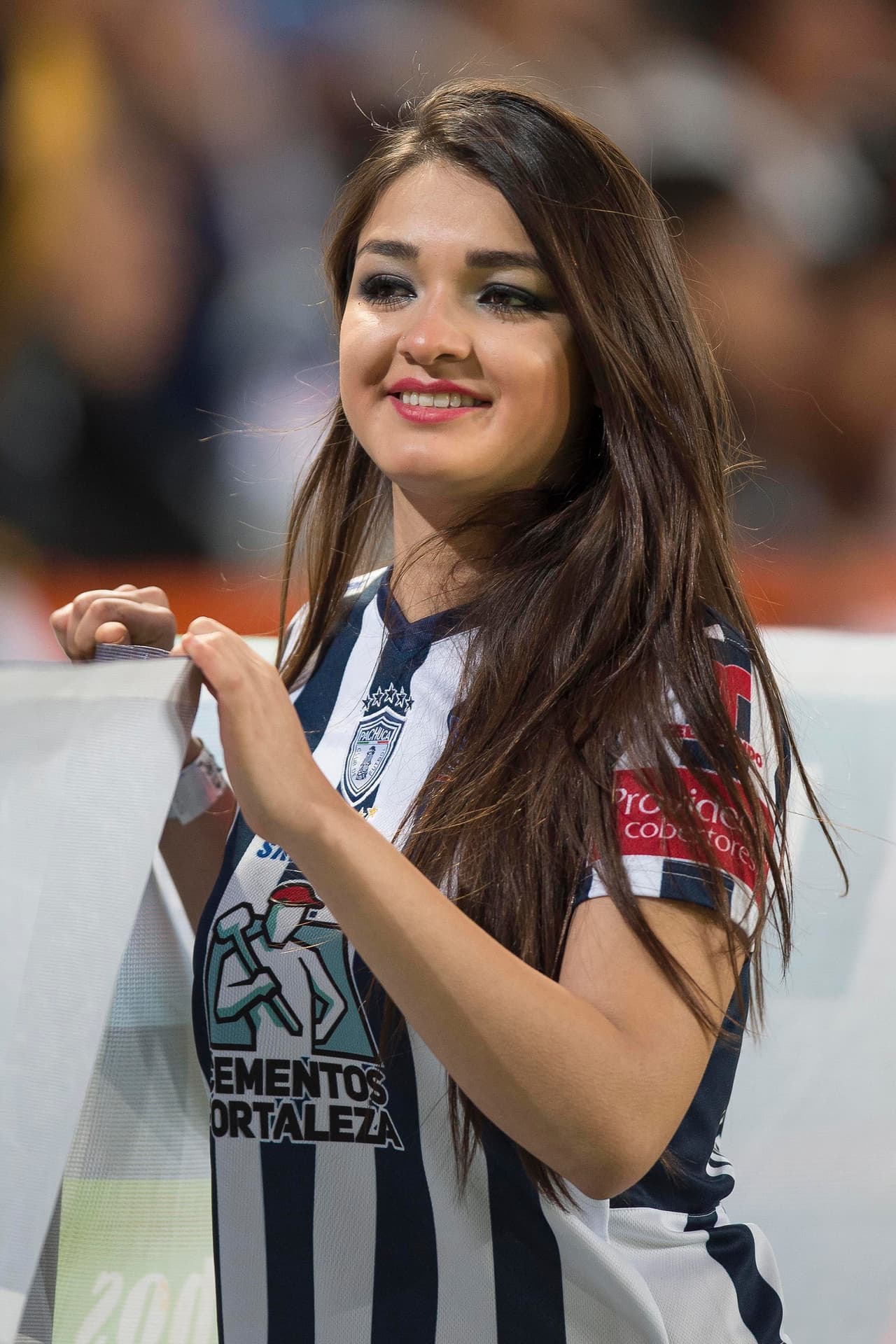 El colorido de la afición en la Jornada 4