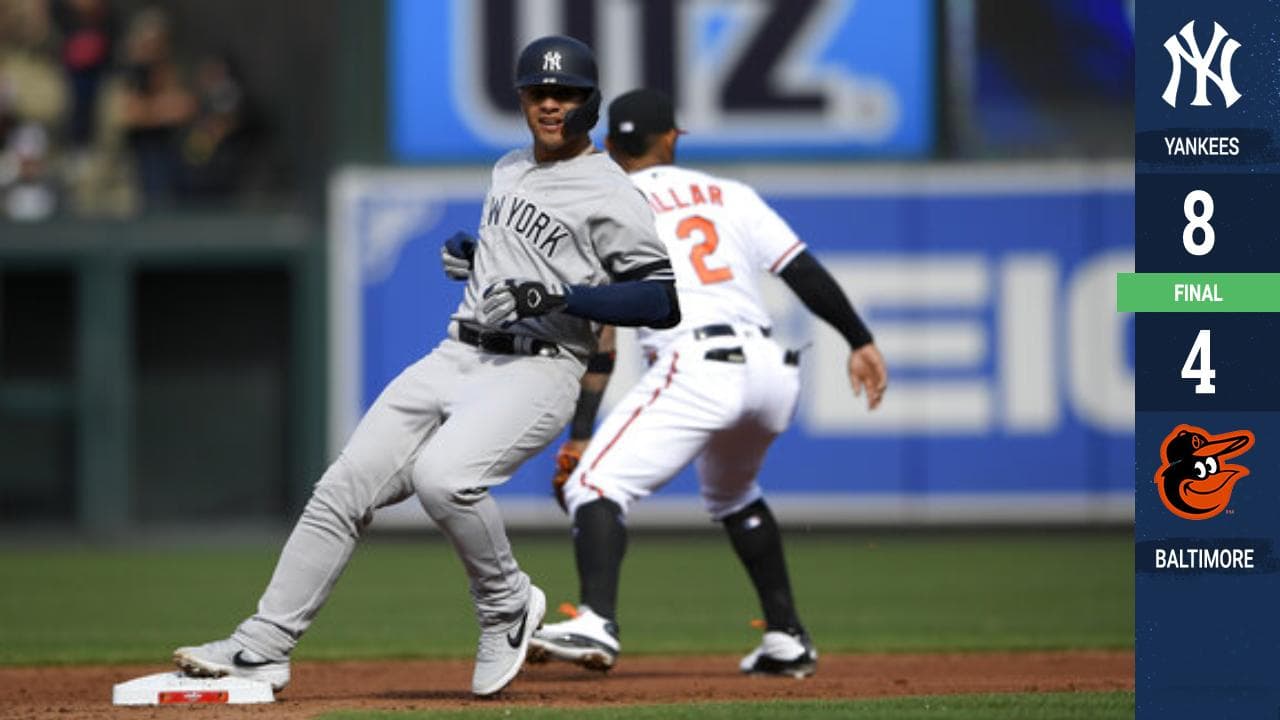 Con bateo de poder los New York Yankees cortaron su racha de dos derrotas consecutivas al superar y estropearle el debut en casa a los Baltimore Orioles en Camden Yards ante un estadio repleto.