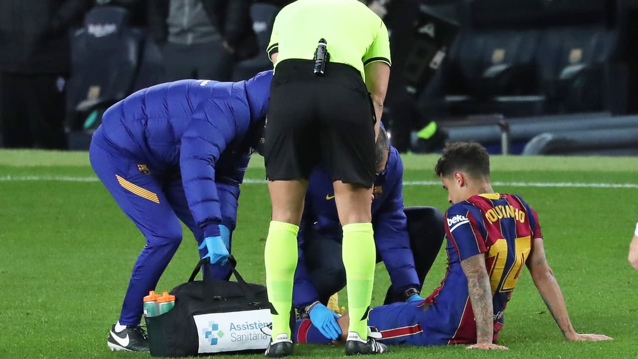 Philippe Coutinho es operado con éxito de la rodilla izquierda