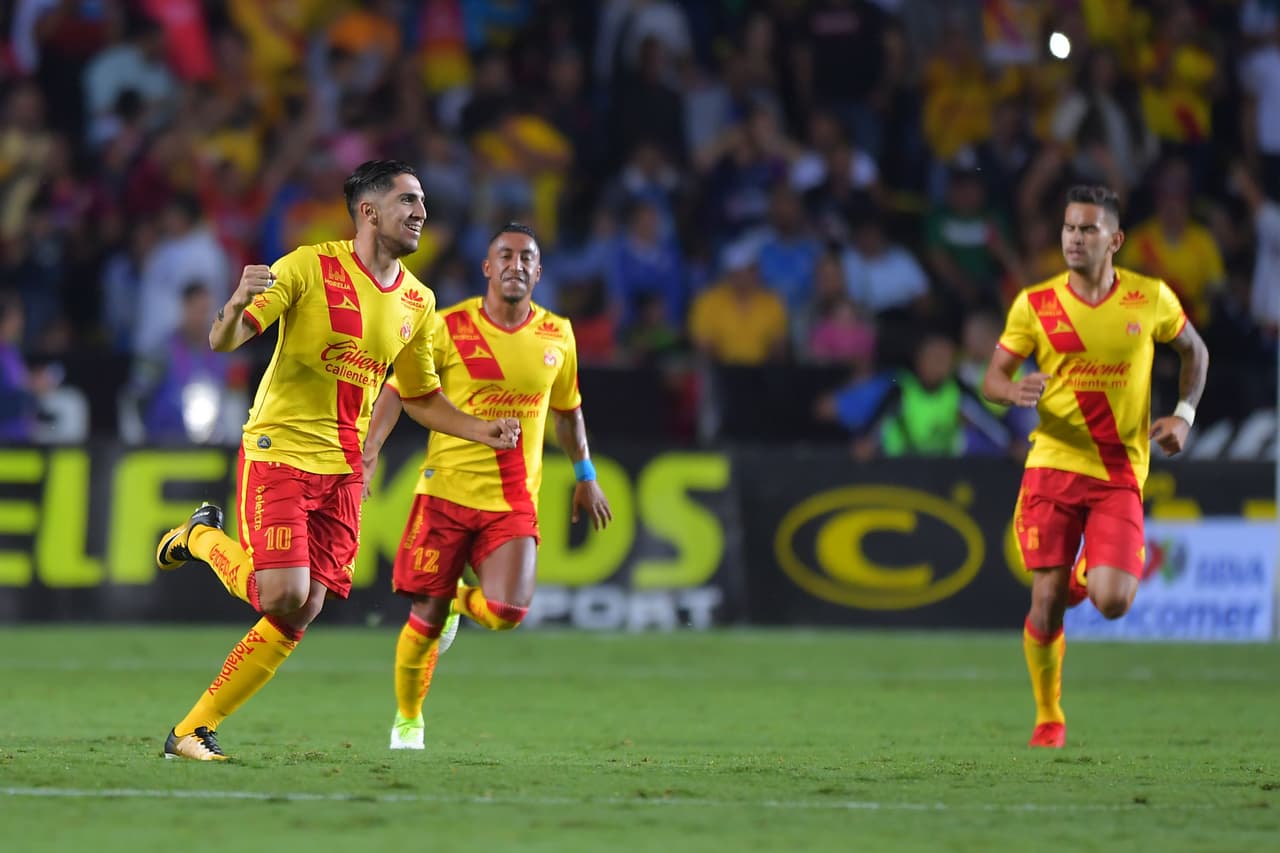 Con este gol se revivieron todos los fantasmas del Cruz Azul pero en esta ocasión los cementeros lograron mantener la ventaja.