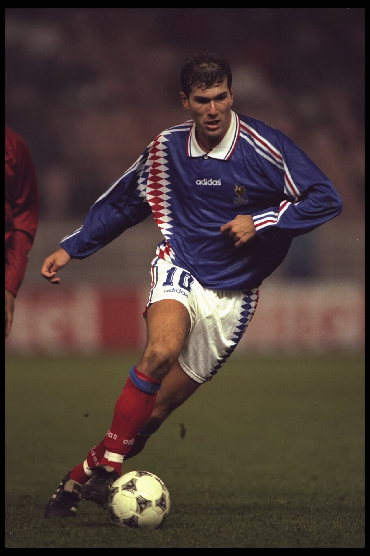 Zidane recientemente conquistó su tercera Champions League como entrenador y de forma consecutiva, algo extraordinario.