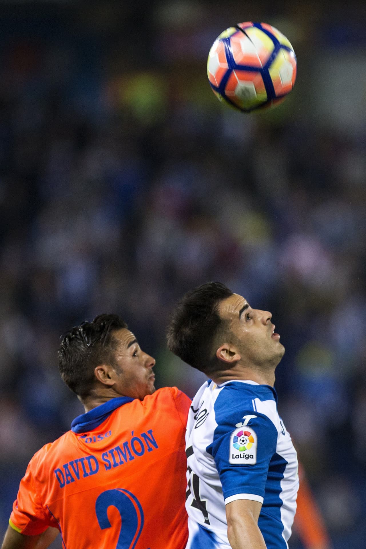 José Jurado, quien marcó el cuarto gol del Espanyol, tuvo un interesante duelo por la banda izquierda con David Simon (Las Palmas).