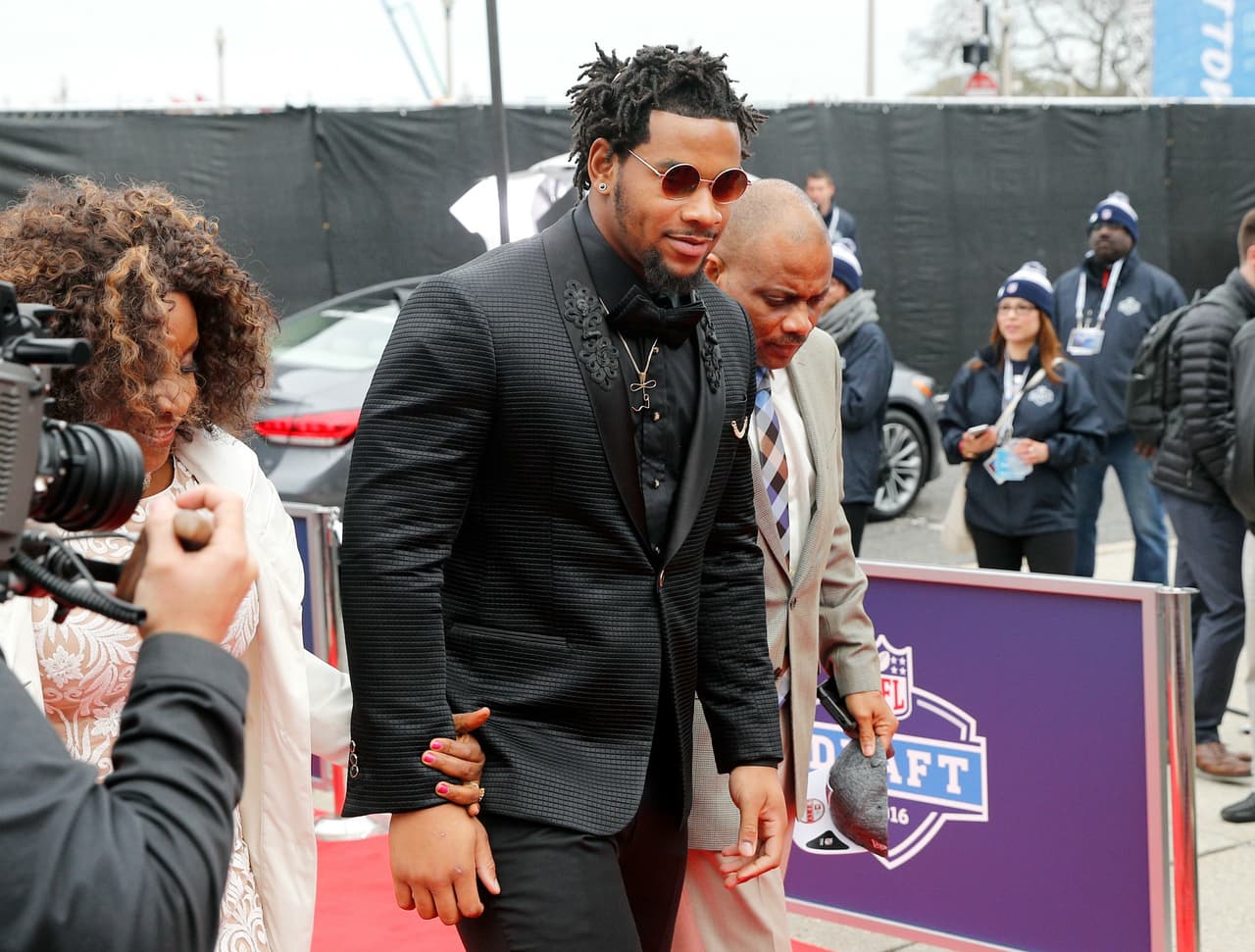 Un tackle defensivo de altura y producto de Ole Miss, Robert Nkemdiche.