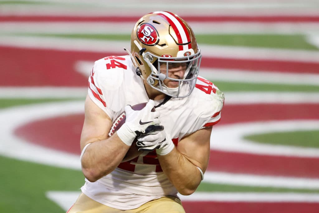 Los 49ers visitan, vencen y ‘le hacen la maldad’ a los Cardinals | Los de Arizona cayeron 12-20 ante San Francisco y complican su boleto a la postemporada.