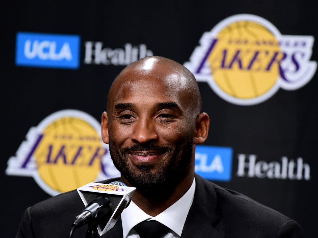 La carrera profesional de Kobe Bryant llegó a su fin en 2016, pero a pesar de su retiro, el 'Black Mamba' no se ha mantenido quieto. Su más reciente hito es en su faceta como empresario.