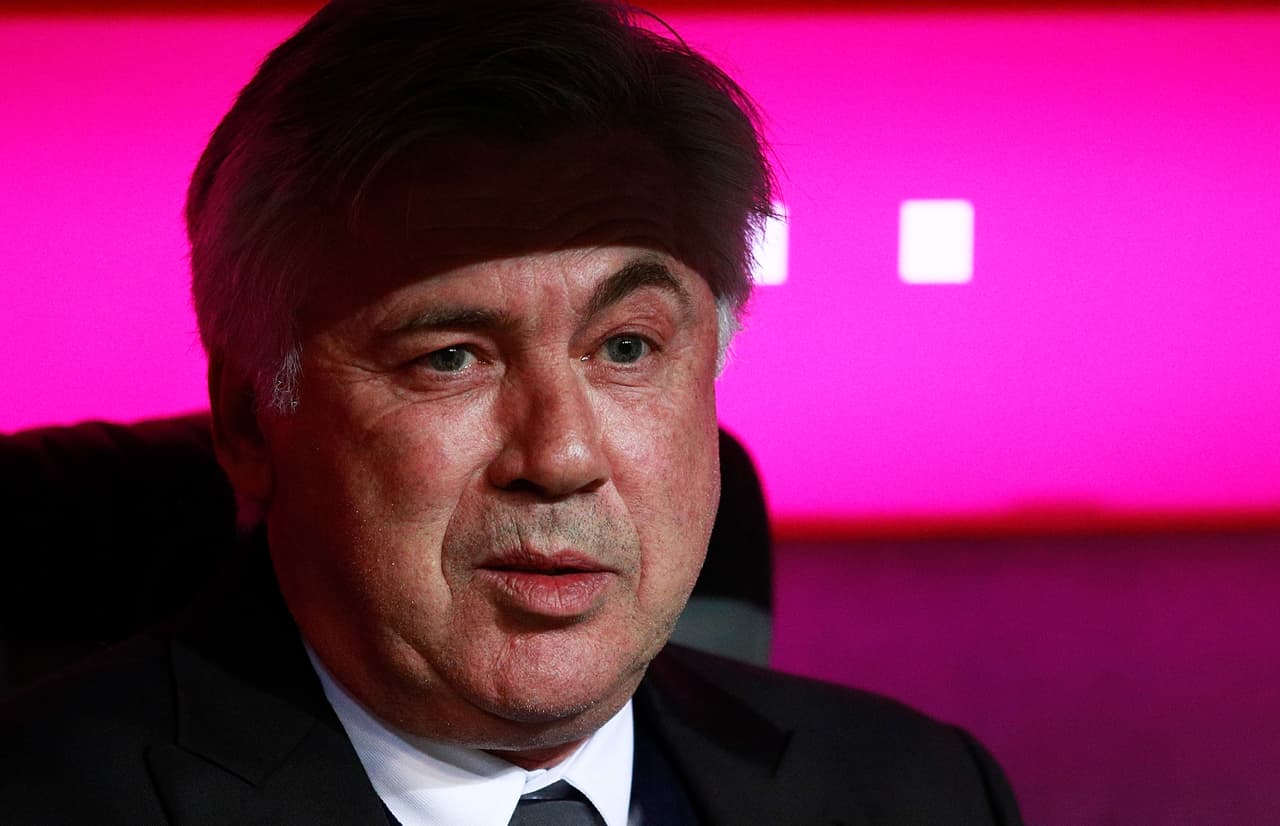 MUNICH, GERMANY - SEPTEMBER 21: Carlo Ancelotti head coach of Bayern Munich on the bench during the Bundesliga match between Bayern Muenchen and Hertha BSC at Allianz Arena on September 21, 2016 in Munich, Germany. (Photo by Adam Pretty/Bongarts/Getty Images)