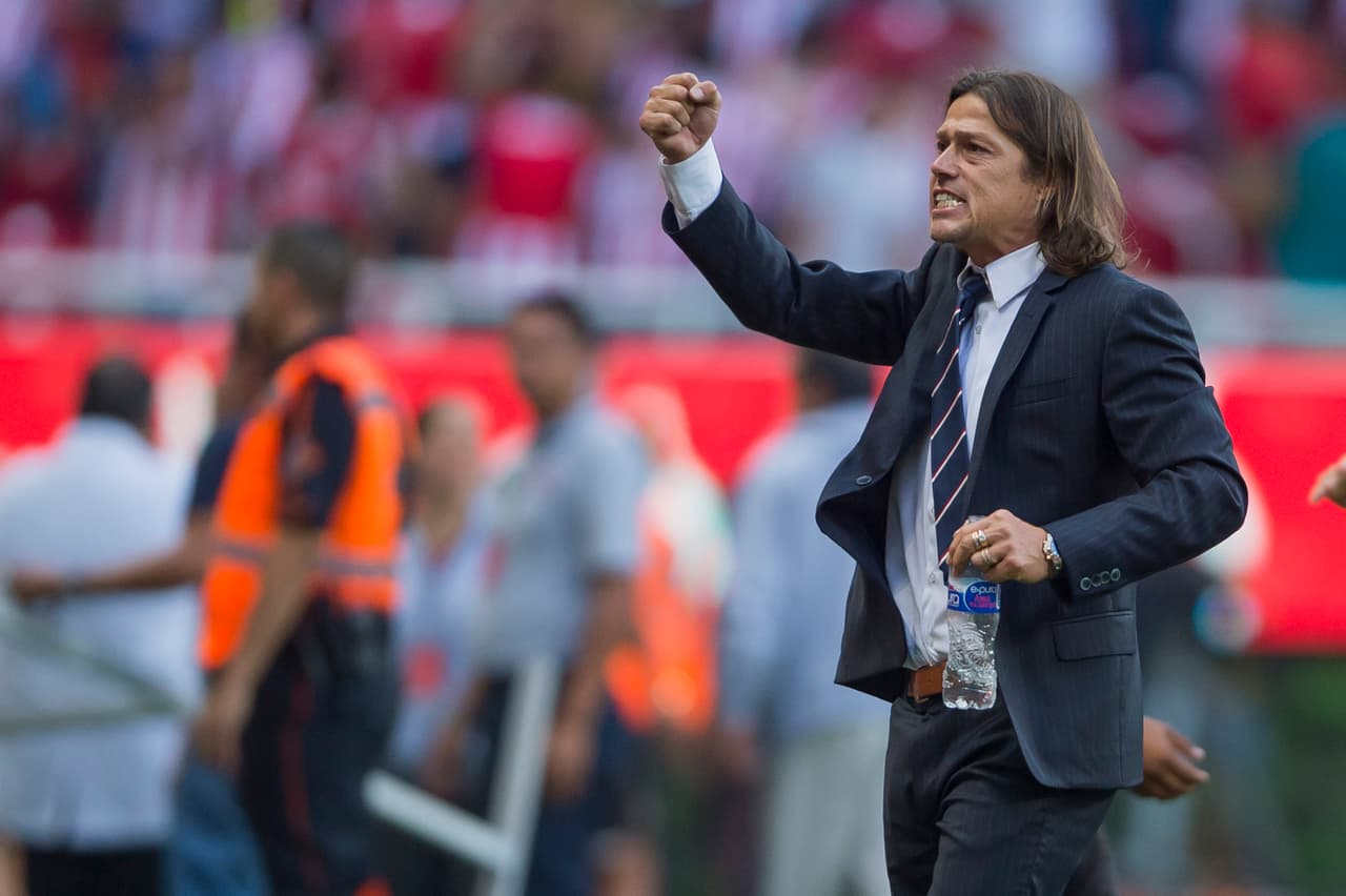 En el Rebaño hay preocupación por la posible salida de Matías Almeyda. Se dice que el argentino iría a La Liga de España a dirigir al Deportivo Alavés.