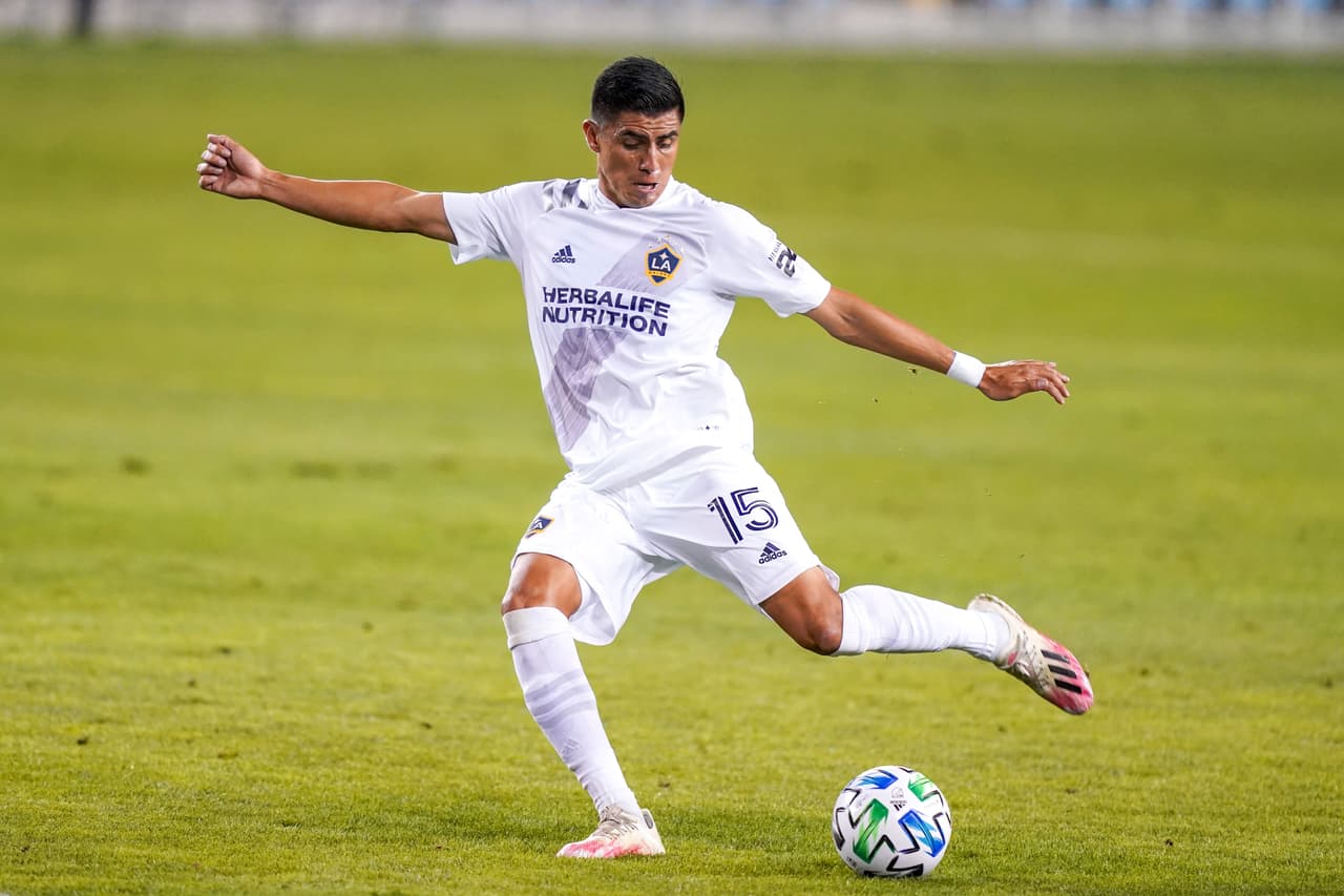 Joe Corona, con la camiseta de LA Galaxy.
