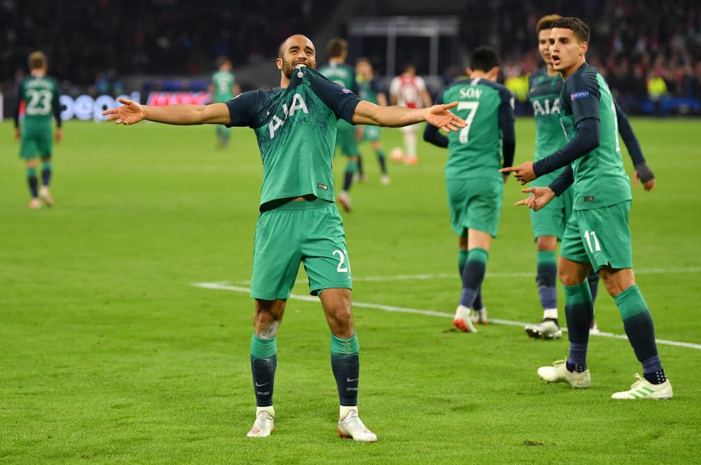 Una actuación milagrosa, providencial, para la eternidad, así fue el triplete que marcó Lucas Moura a favor del Tottenham Hotspur en la Vuelta de las Semifinales de la Liga de Campeones ante el Ajax. Moura anotó a los 55, 59 y 96 minutos los goles que le sacan de la bolsa el boleto a la Final a los Holandeses. Estas son las imágenes de esa proeza.