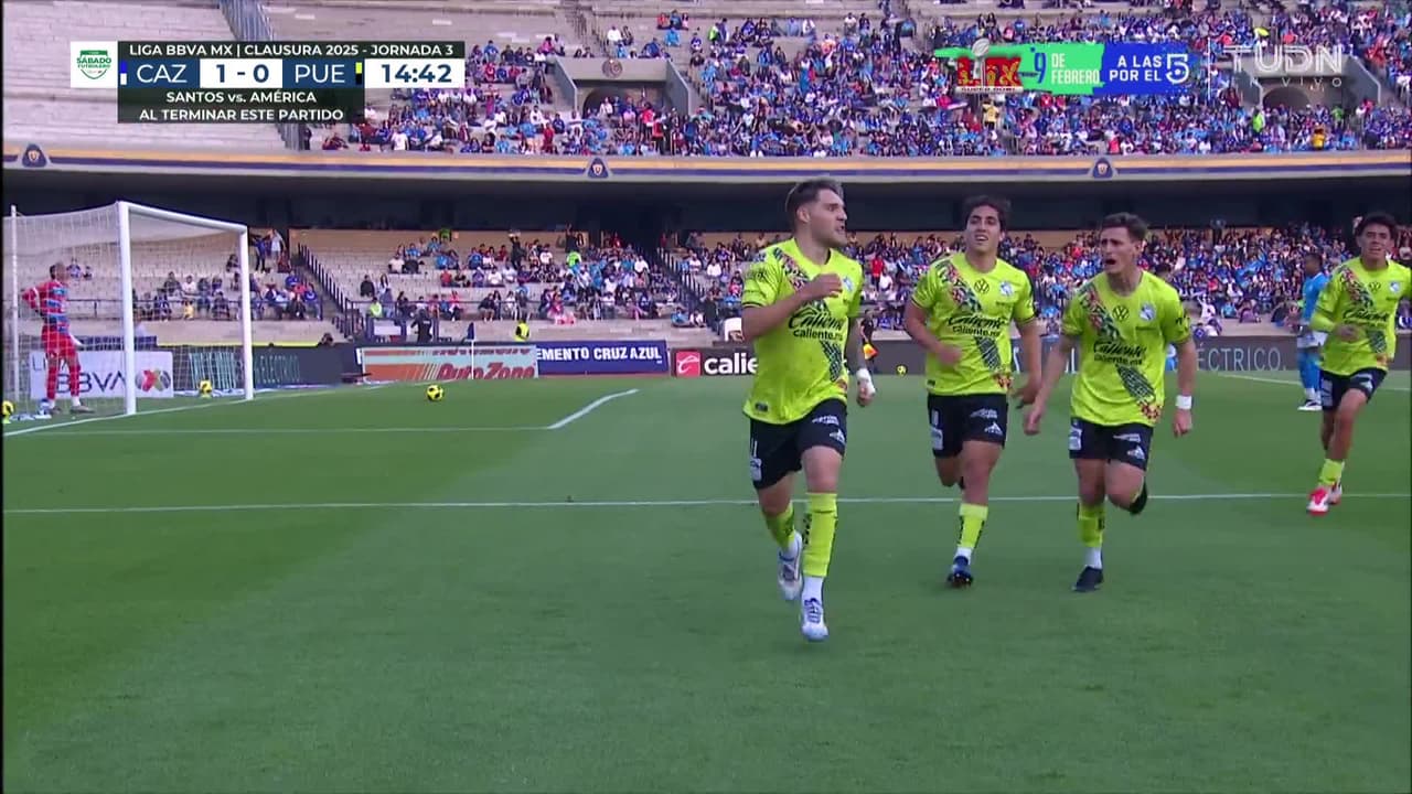 ¡Golazo del Puebla! Gómez aprovecha el error en la salida del Cruz Azul