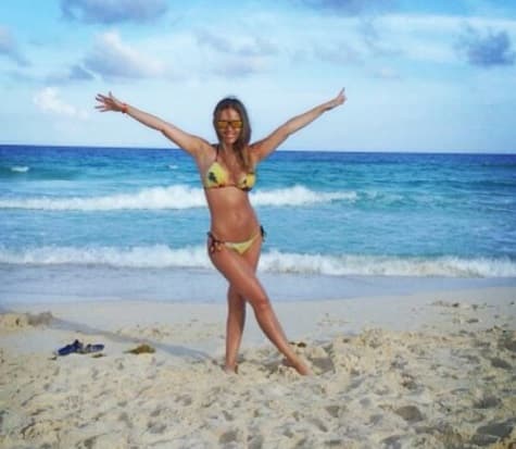 Maura es una candente chilena que es pareja del jugador del Sport Recife, Mark González. Ambos son conocidos como los Beckham chilenos.