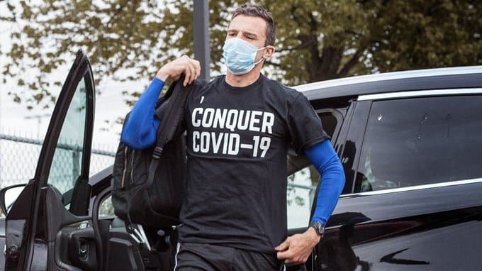 Evan Bush -arquero del Impact- llegó al Centre Nutrilait con un mensaje claro: "Conquisten al COVID-19".