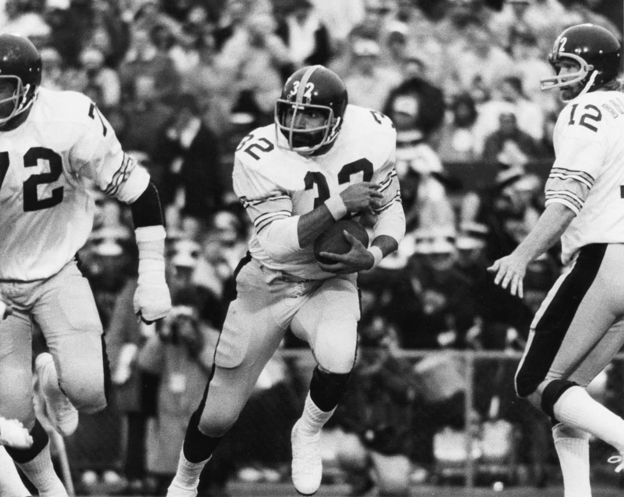 Corredor - Franco Harris (Pittsburgh Steelers) [Super Bowls IX (Ganador-MVP), X (Ganador), XIII (Ganador), XIV (Ganador)]