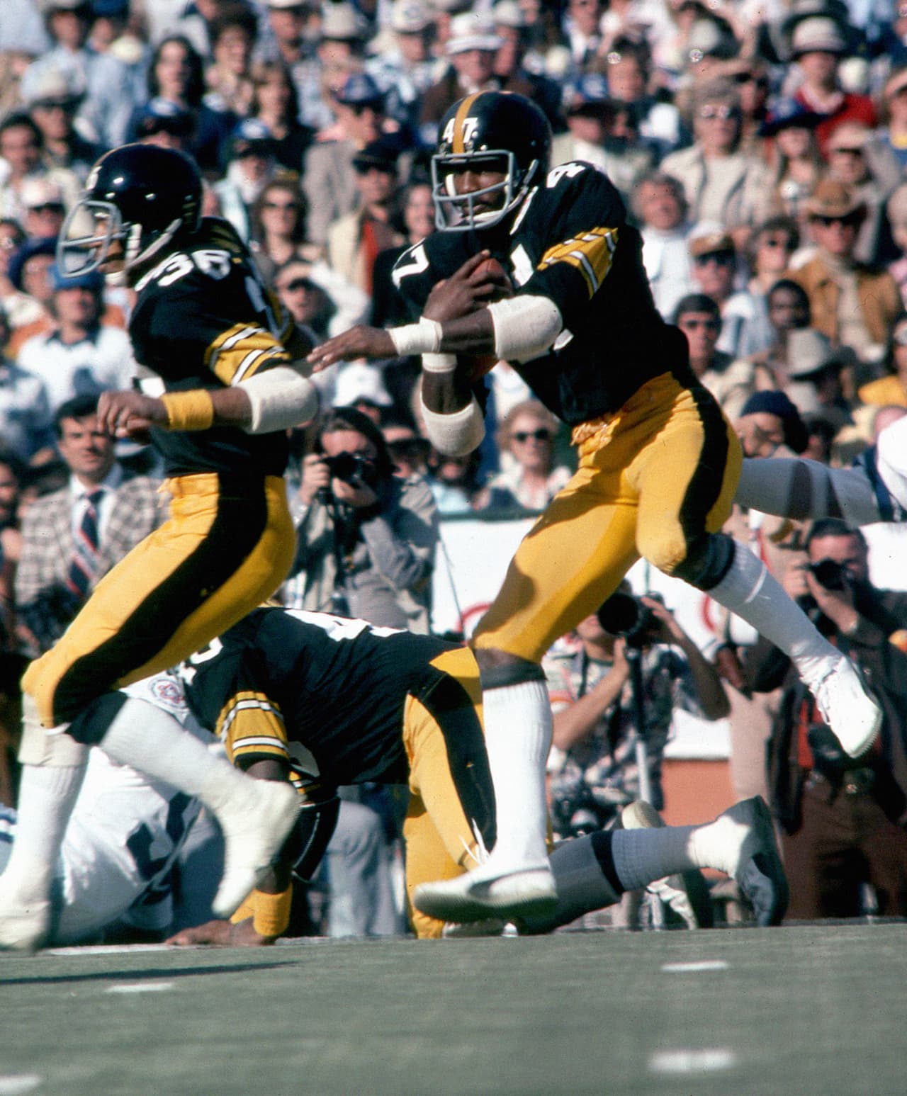 Esquinero - Mel Blount (Pittsburgh Steelers) [Super Bowls IX (Ganador), X (Ganador), XIII (Ganador), XIV (Ganador)]