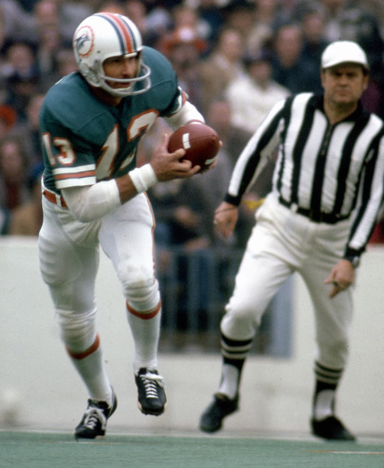 Safety - Jake Scott (Miami Dolphins) [Super Bowls VI (Perdedor), VII (Ganador-MVP), VIII (Ganador)]