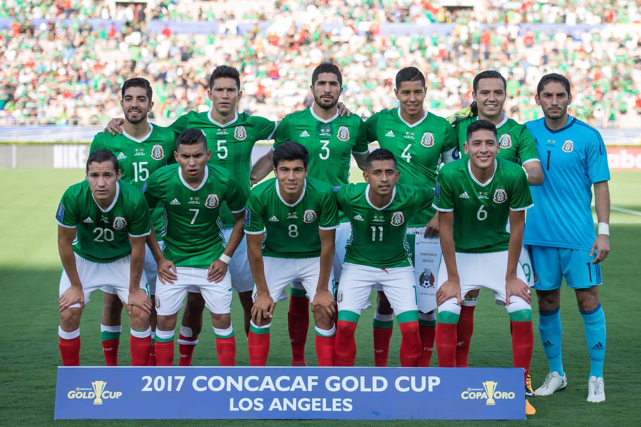 <b>11. </b>A simple vista la Copa Oro fue un fracaso –eliminados por Jamaica–, pero 
<b>enfrentarla con un equipo alterno </b>y llegar a semifinales tiene algún mérito. Esto confirma que México tiene suficiente material para echar mano cuando se necesite.