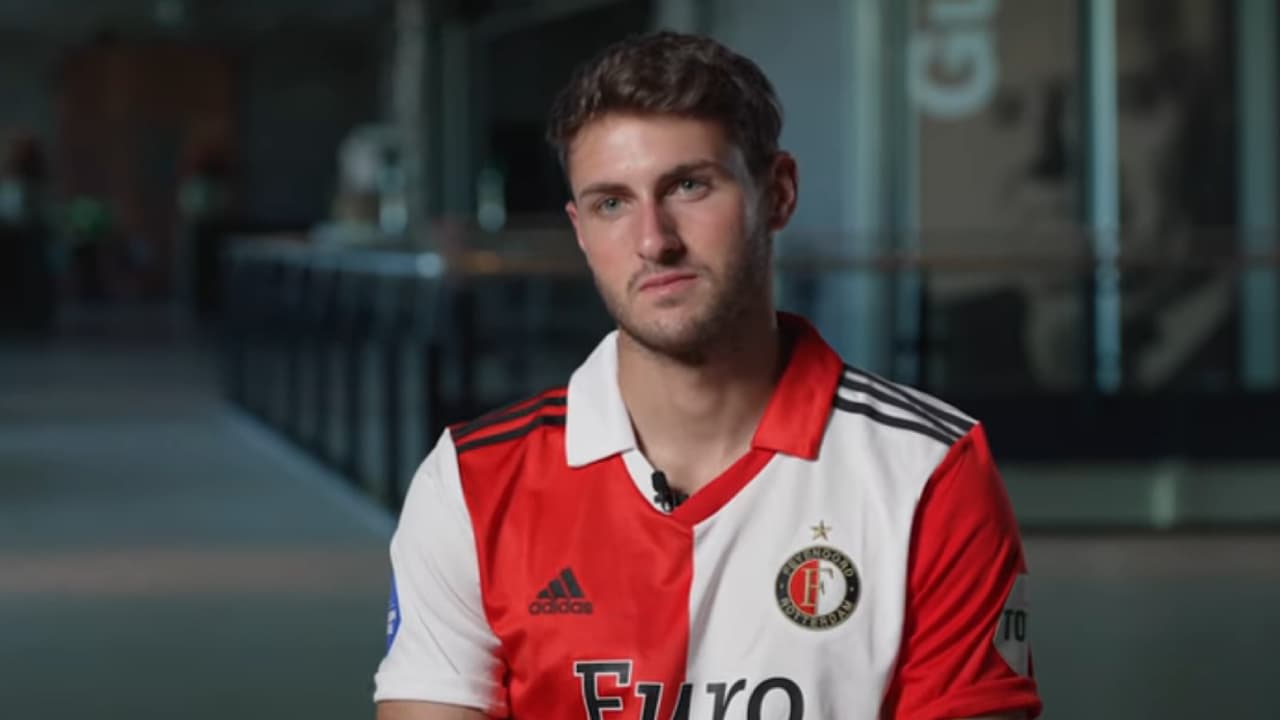 Santi busca sorprender a Van Persie y a Feyenoord con "muchos goles"