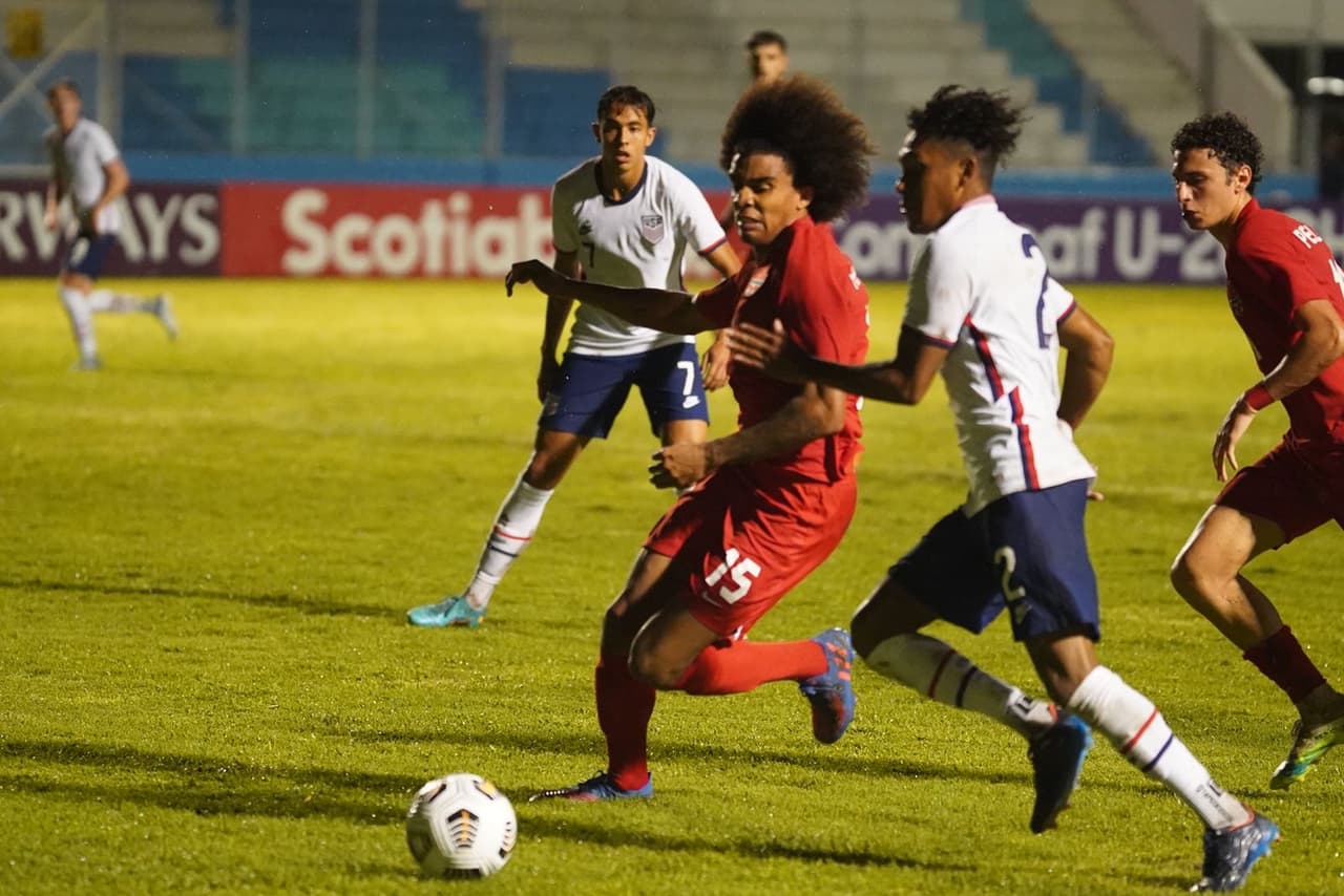 La Selección de Canadá tuvo la ventaja en dos ocasiones pero los estadounidenses tuvieron reacción y sacaron el empate.