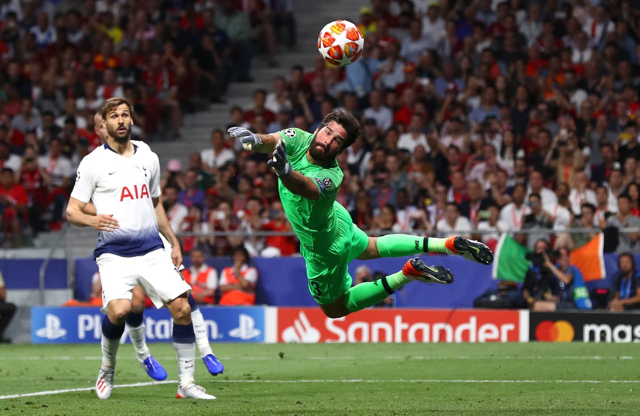 De Karius a Alisson: cuando dos finales se deciden en el arco