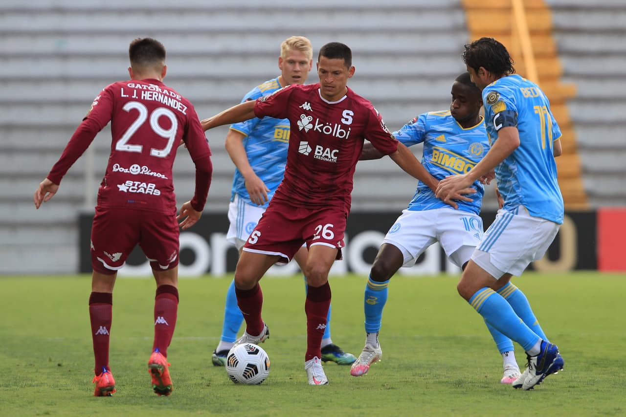 Philadelphia Union logra vencer al Saprissa por la mínima en la ida de los octavos de final gracias a la anotación de Kacper Przyblko.