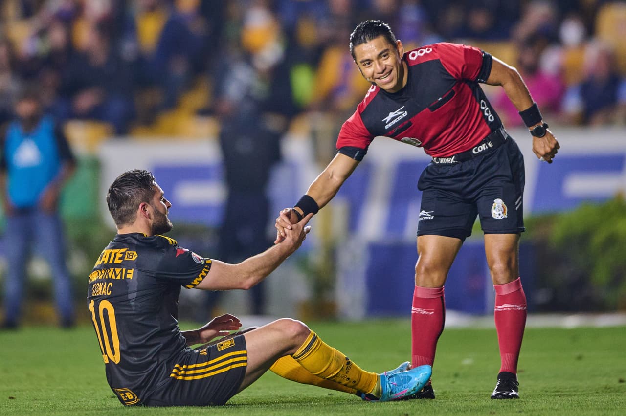 Tigres y Cruz Azul empataron 2-2 en la Jornada 8 del Grita México C22.