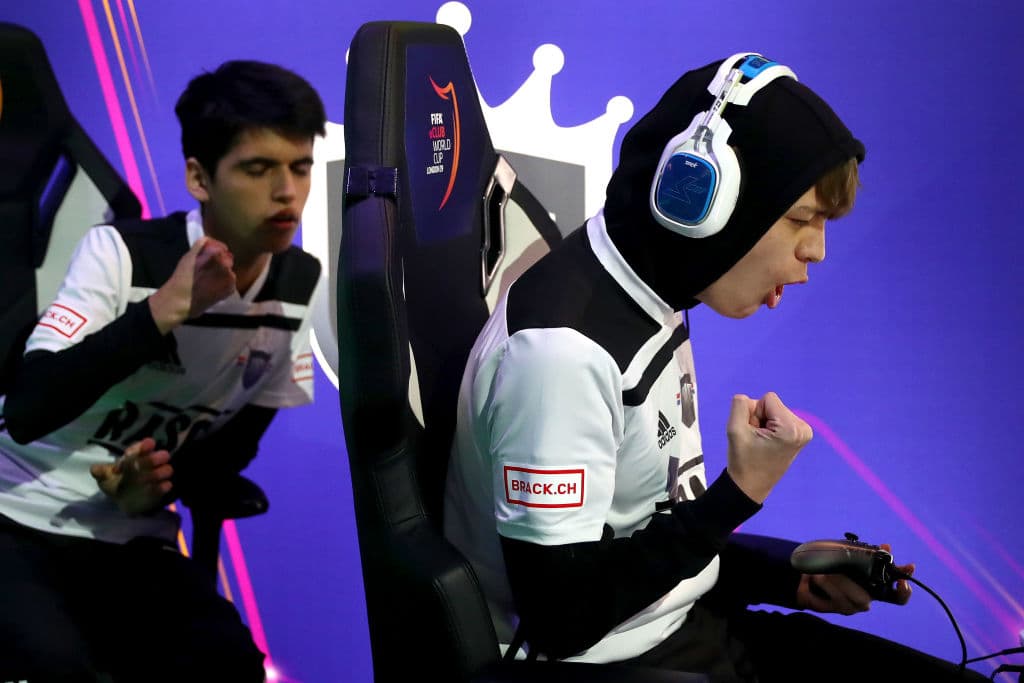 Los 24 equipos participantes se repartirán un total de 100.000 dólares, así como puntos muy importantes para las Series Globales rumbo a la FIFA eWorld Cup 2020.
<br>
<br>Campeón: 40.000 dólares
<br>
<br>Subcampeón: 20.000 dólares
<br>
<br>Tercer y cuarto clasificados: 10.000 dólares
<br>
<br>5.º a 8.º: 2.000 dólares
<br>
<br>9.º a 16.º: 1.000 dólares
<br>
<br>17.º a 24.º: 500 dólares
<br>